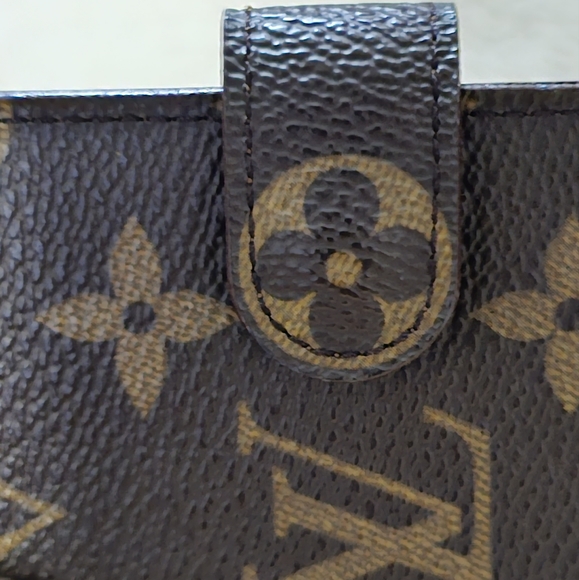 ❣️Louis Vuitton Monogram Card Case❣️ - Picture 6 of 15
